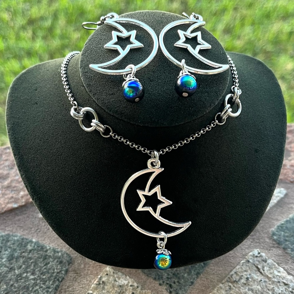 Set ! Moon stars iridescent black green beads necklace + matching earrings boho - Picture 8 of 12
